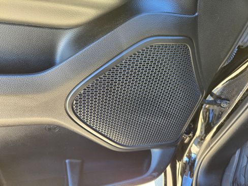 Used 2025 RAM 1500 Lone Star image 15