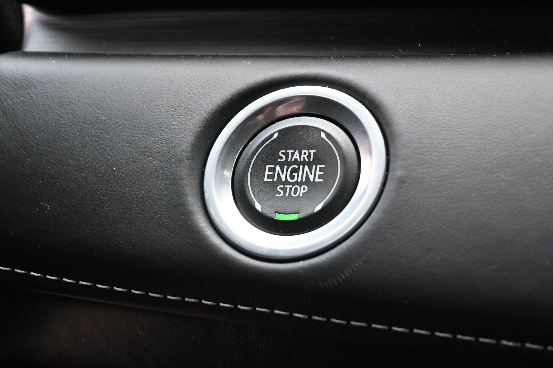 Certified 2023 Cadillac Escalade V AWD/4WD image 15