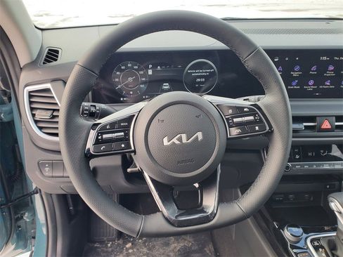 New 2026 Kia Seltos SX image 13