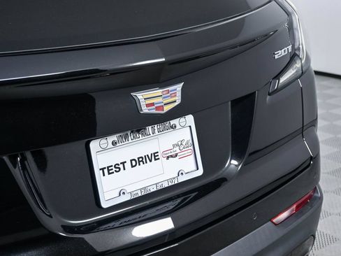 Used 2019 Cadillac XT4 Sport w/ Cold Weather Package FWD image 39