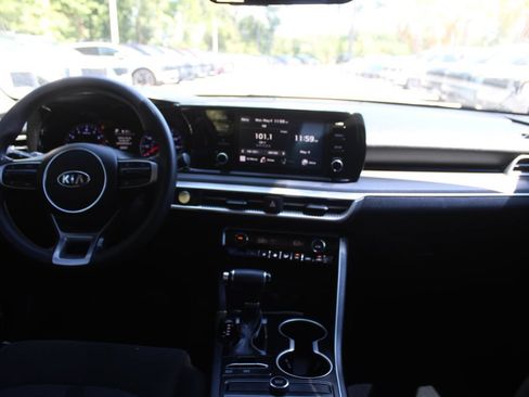 Used 2021 Kia K5 LXS FWD image 22