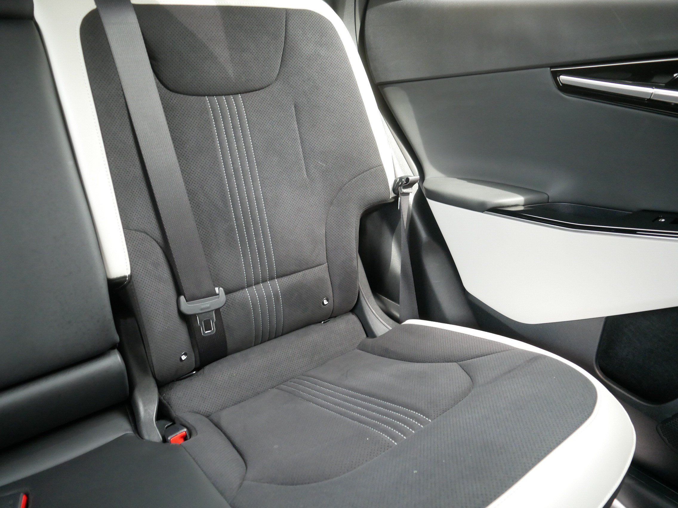 Certified 2023 Kia EV6 GT-Line w/ GT-Line Suede Seat Package AWD/4WD image 14