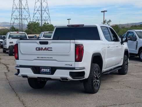 Certified 2023 GMC Sierra 1500 AT4 w/ Technology Package image 5