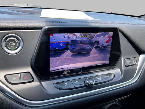 Used 2021 Chevrolet Blazer LT FWD image 22
