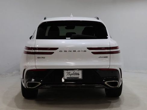 Used 2026 Genesis GV70 3.5T Sport Prestige AWD/4WD image 7