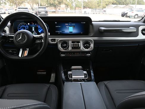 Used 2025 Mercedes-Benz G 580 w/ EQ Technology image 7