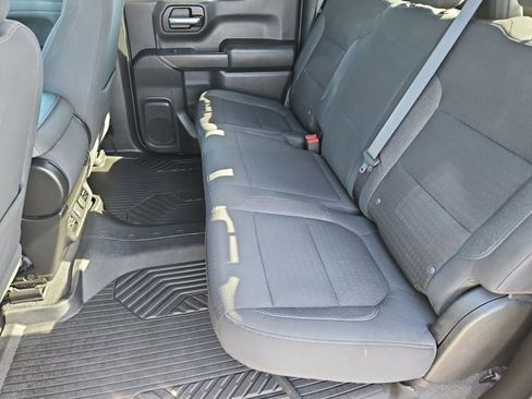 Used 2021 Chevrolet Silverado 1500 LT RWD image 24