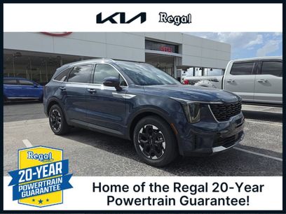 New 2025 Kia Sorento S