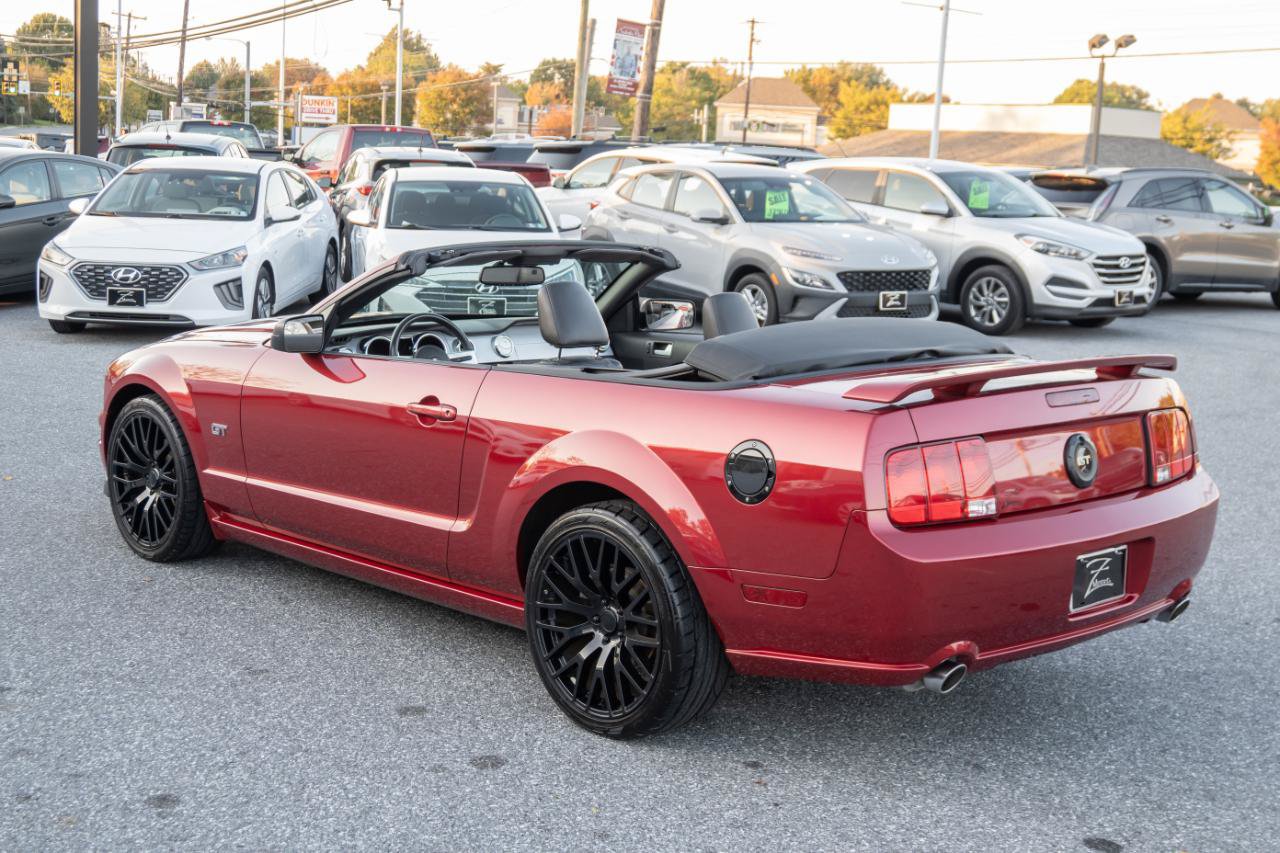 Used 2006 Ford Mustang GT Premium RWD image 10