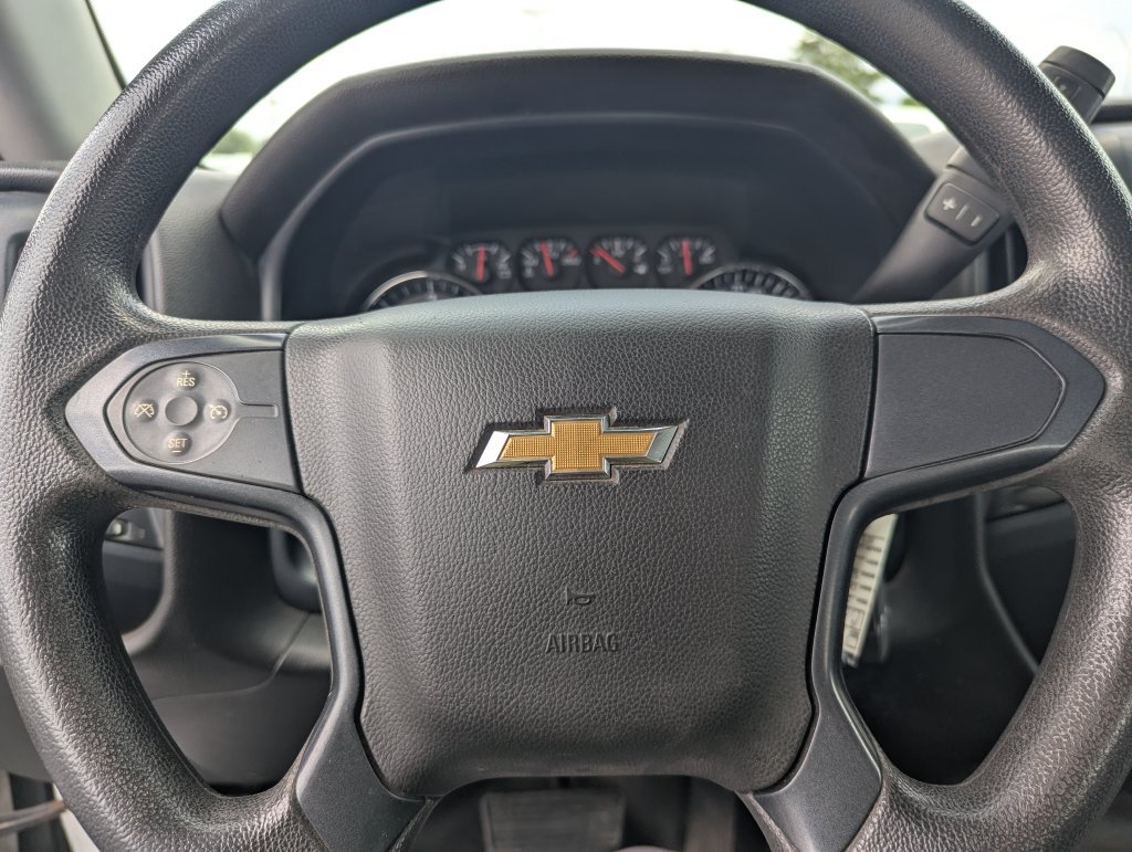 Used 2018 Chevrolet Silverado 1500 W/T w/ Trailering Package AWD/4WD image 20