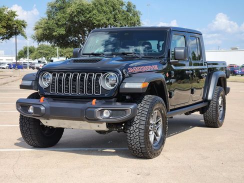 Used 2026 Jeep Gladiator Mojave AWD/4WD image 2