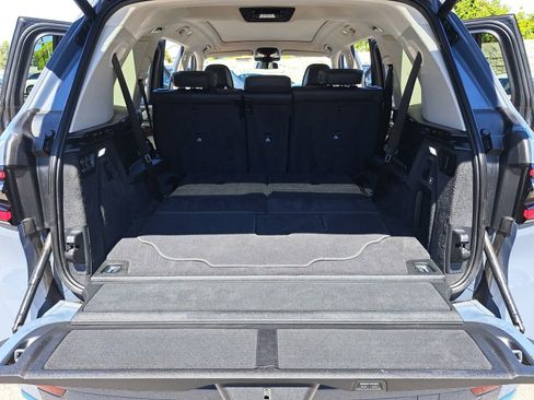 Used 2024 BMW X7 xDrive40i AWD/4WD image 14