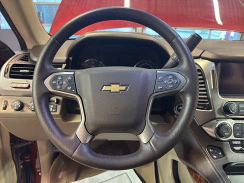 Used 2017 Chevrolet Tahoe Premier AWD/4WD image 18