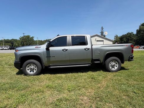Used 2025 Chevrolet Silverado 2500 W/T w/ WT Convenience Package AWD/4WD image 4