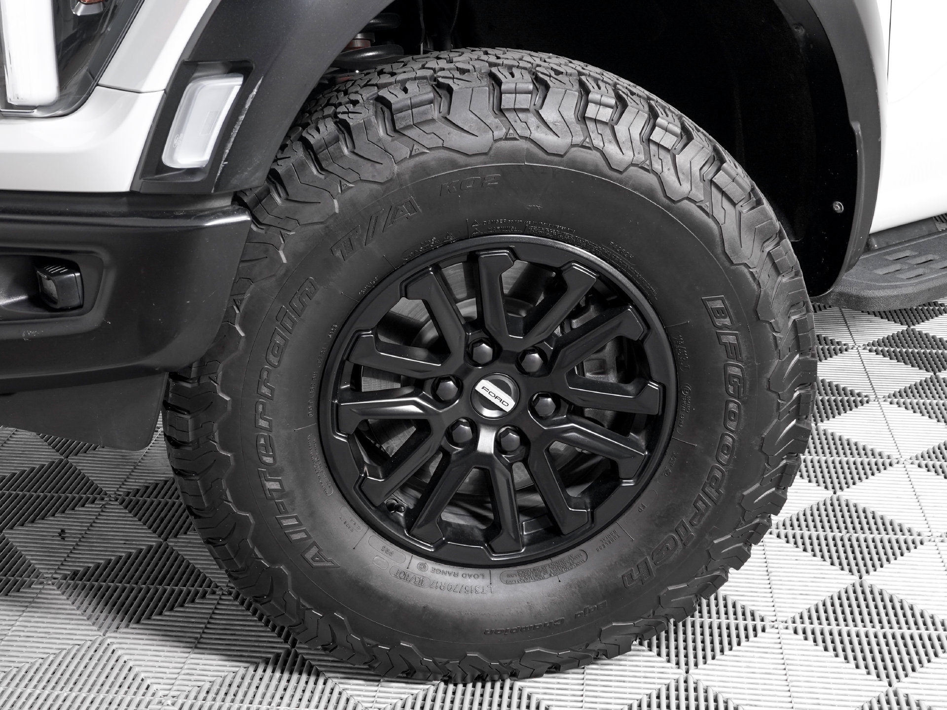 Used 2024 Ford F150 Raptor AWD/4WD image 32