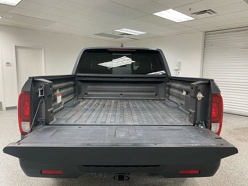 Used 2017 Honda Ridgeline RTL-E image 20