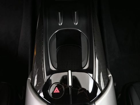 Used 2026 Ferrari 12Cilindri RWD image 18