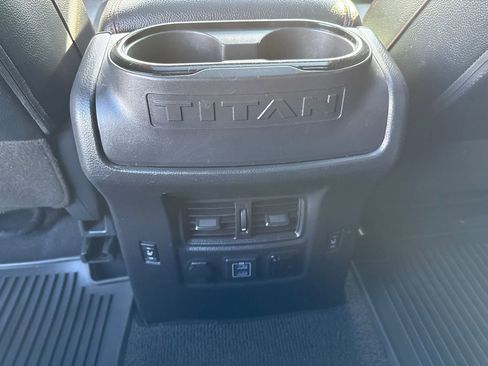 Used 2021 Nissan Titan PRO-4X w/ Pro-4x Convenience Package image 15