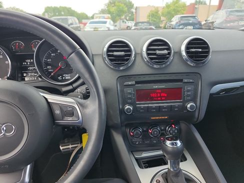 Used 2009 Audi TT 2.0T Premium FWD image 30