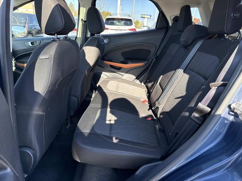 Used 2021 Ford EcoSport SE w/ SE Convenience Package image 28