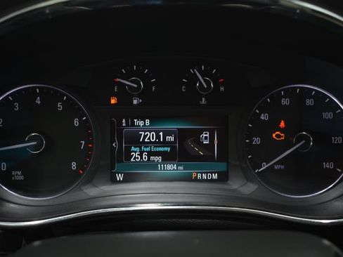 Used 2018 Buick Encore Sport Touring w/ Safety Package FWD image 21