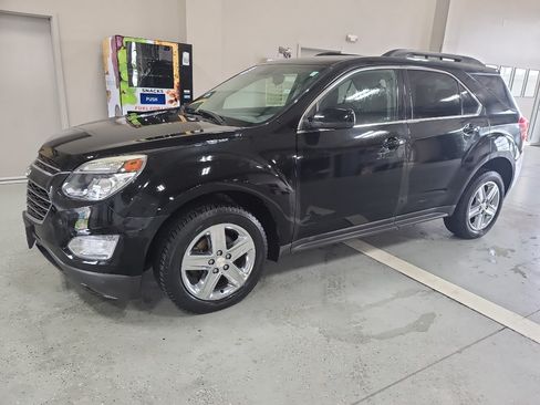 Used 2016 Chevrolet Equinox LT w/ Convenience Package AWD/4WD image 2