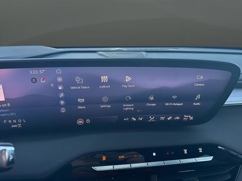 Used 2025 Buick Enclave Preferred image 25