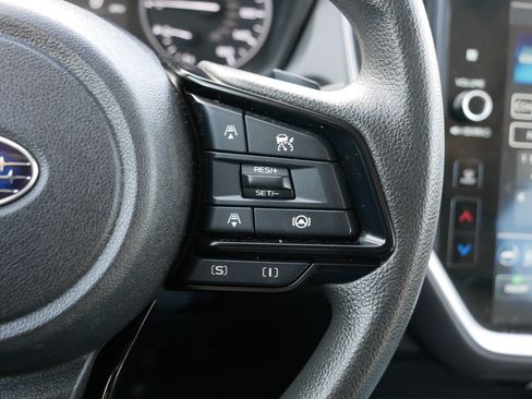 Used 2024 Subaru Crosstrek 2.0i Premium image 30