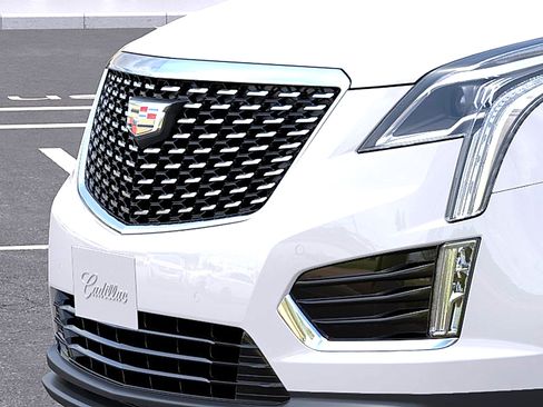 New 2026 Cadillac XT5 Luxury FWD image 13