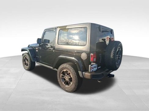 Used 2016 Jeep Wrangler Sahara image 8