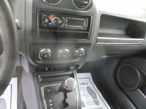 Used 2011 Jeep Patriot Sport w/ PWR Value Group image 12