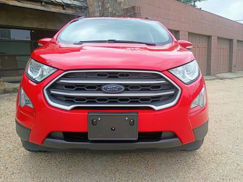 Used 2020 Ford EcoSport SE FWD image 3