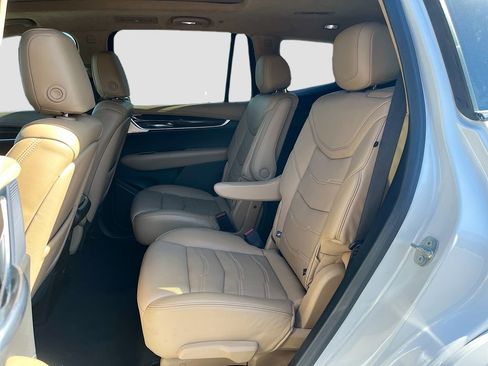 Used 2024 Cadillac XT6 Sport w/ Platinum Package AWD/4WD image 26