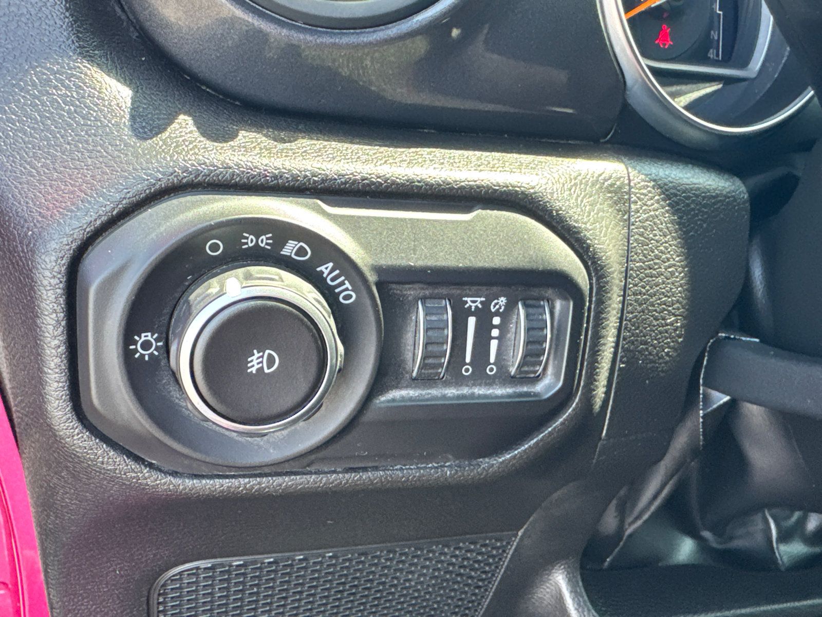 Used 2022 Jeep Wrangler Unlimited Sport AWD/4WD image 15