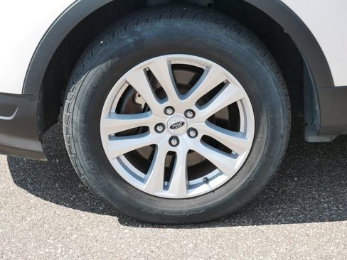 Certified 2018 Ford Explorer XLT AWD/4WD image 8