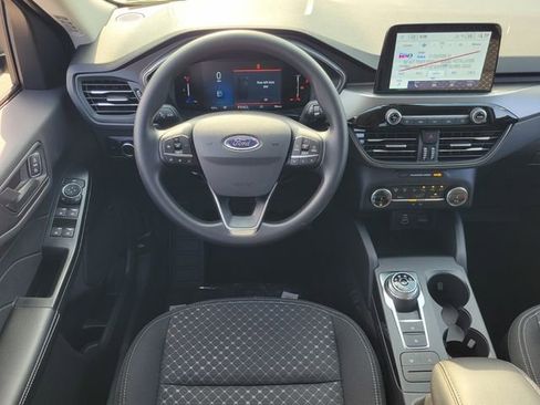 New 2025 Ford Escape Active image 7