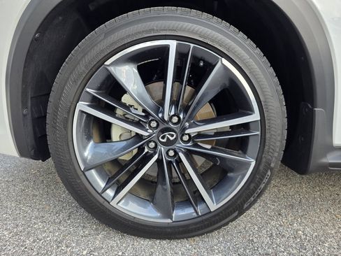 Used 2024 INFINITI QX50 Sport image 31