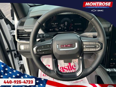 New 2026 GMC Acadia AT4 image 14