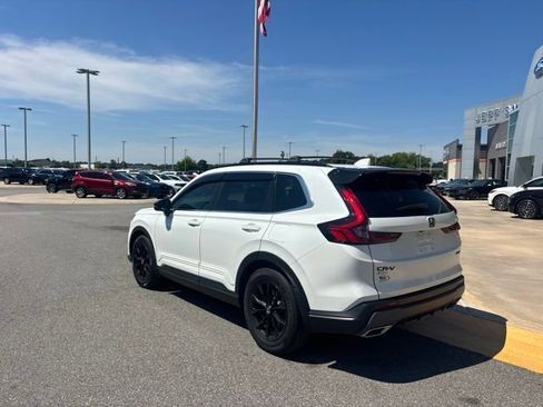 Used 2024 Honda CR-V Sport image 3