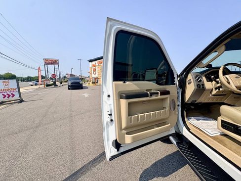 Used 2008 Ford F350 Lariat AWD/4WD image 16