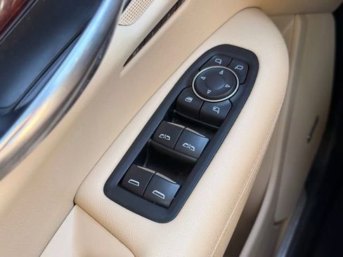 Used 2017 Cadillac XT5 Premium Luxury AWD/4WD image 27