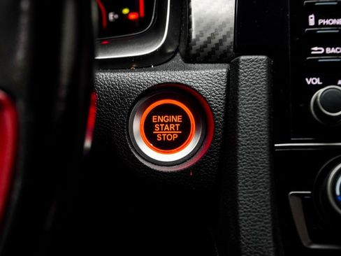 Used 2019 Honda Civic Type R image 20