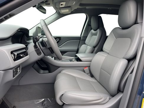 Used 2020 Lincoln Aviator Reserve w/ Equipment Group 202A AWD/4WD image 6