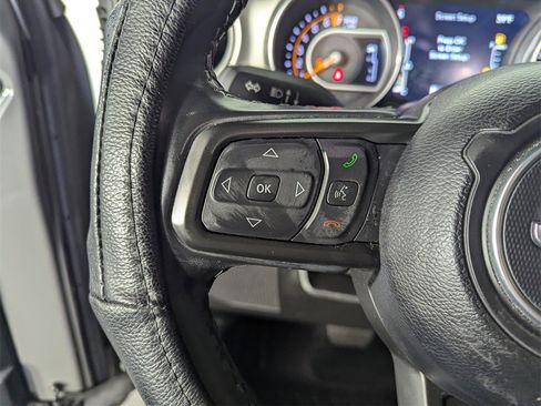 Used 2021 Jeep Gladiator Sport image 22