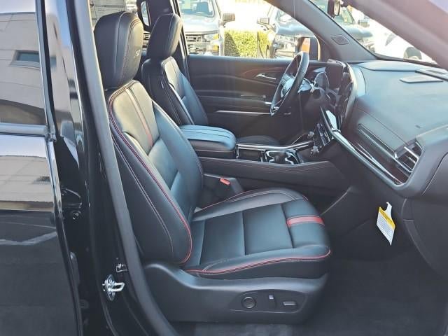 New 2027 Chevrolet Traverse RS FWD image 29