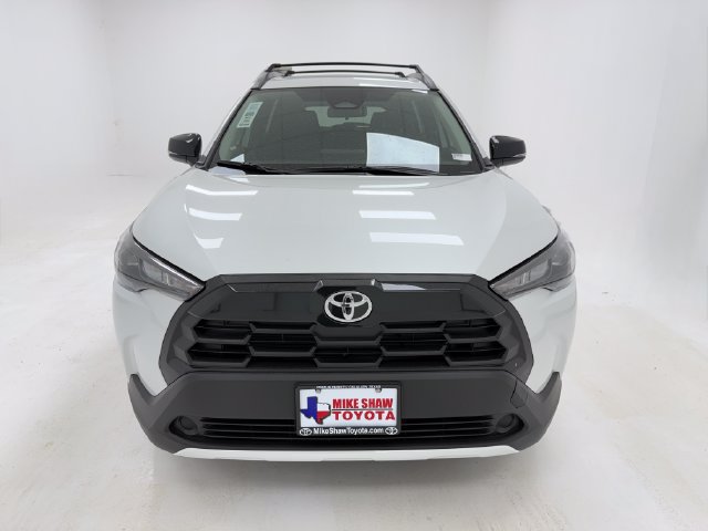 New 2026 Toyota Corolla Cross LE w/ Moonroof Package FWD image 3
