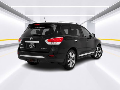 Used 2014 Nissan Pathfinder Platinum w/ Platinum Premium Package FWD image 5