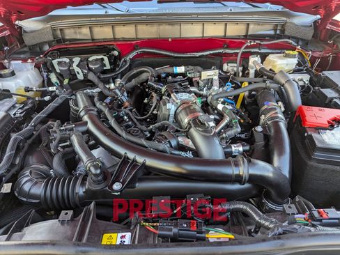 Used 2025 Ford Bronco Badlands image 31