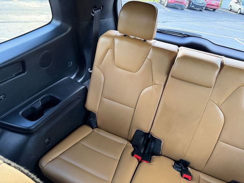 Used 2020 Kia Telluride SX w/ Towing Package AWD/4WD image 38