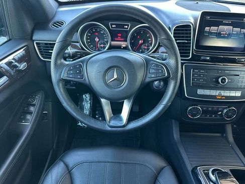 Used 2016 Mercedes-Benz GLE 300d 4MATIC image 18